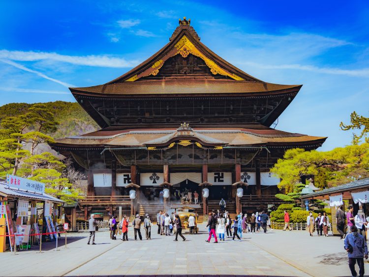 Photo of Zenkou-ji in Nagano, Japan